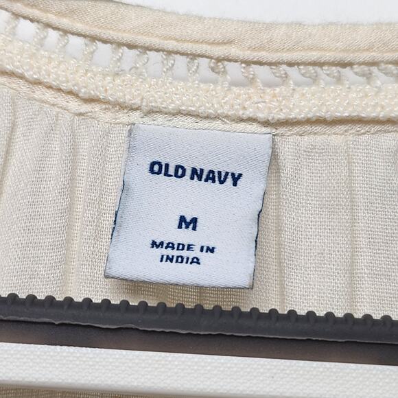 NWT Old Navy Cream Boho Lace Crochet Pintucked Peasant Top Women's M - Picture 2 of 10